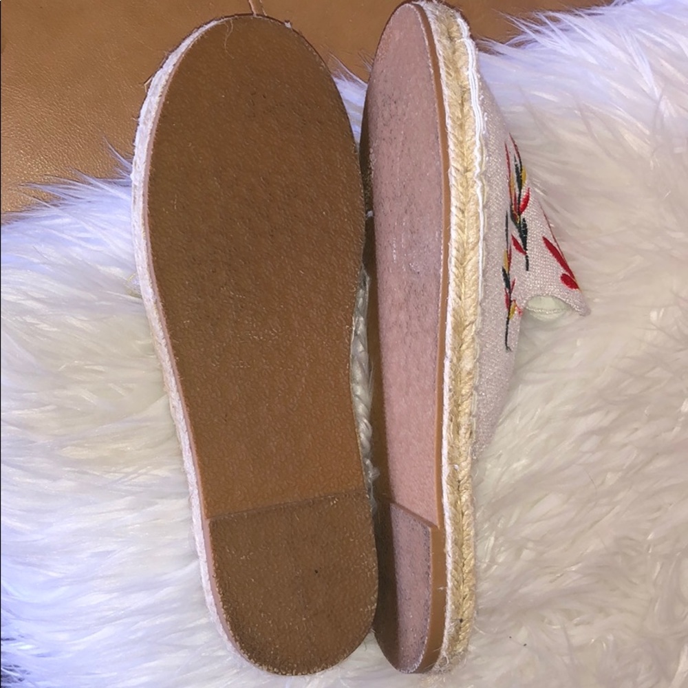 Summer Red Floral Embroidered Espadrille Sandals - Picture 5 of 5